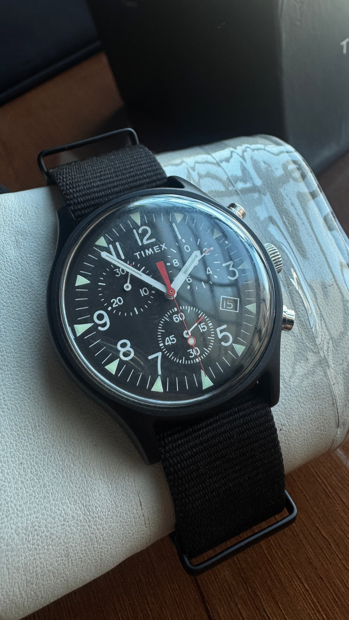 Timex TW2R67700