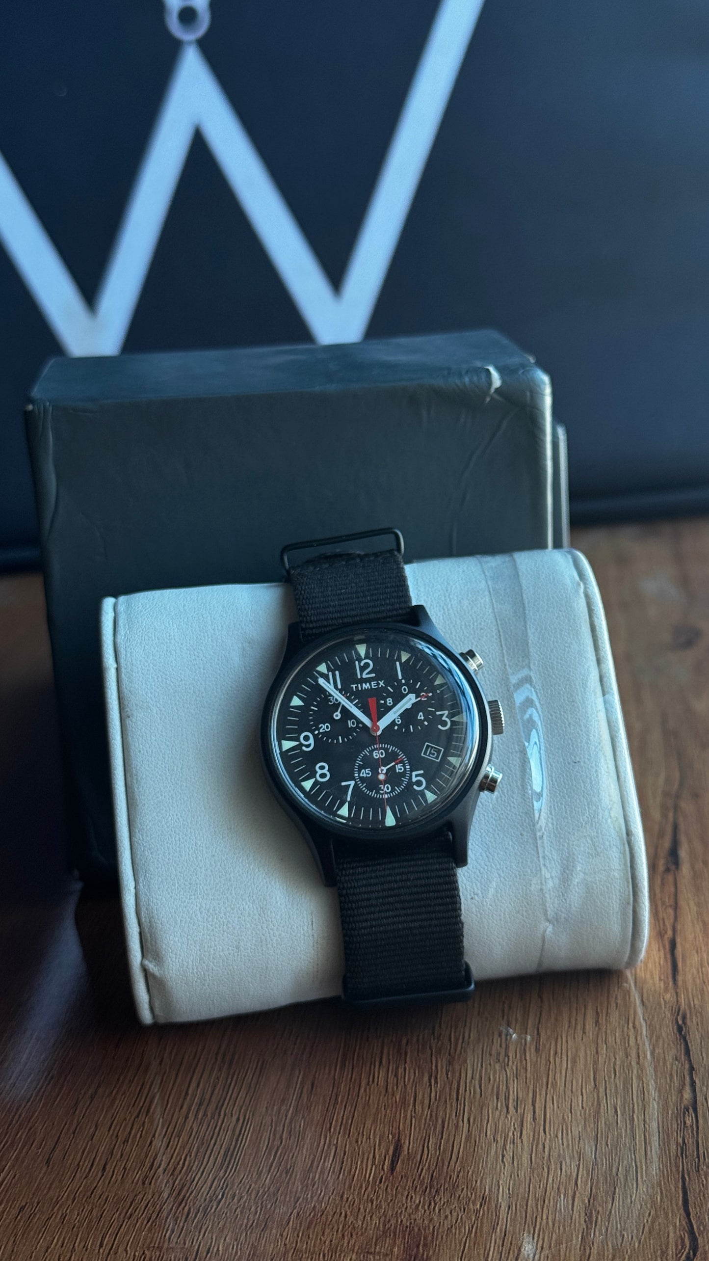 Timex TW2R67700