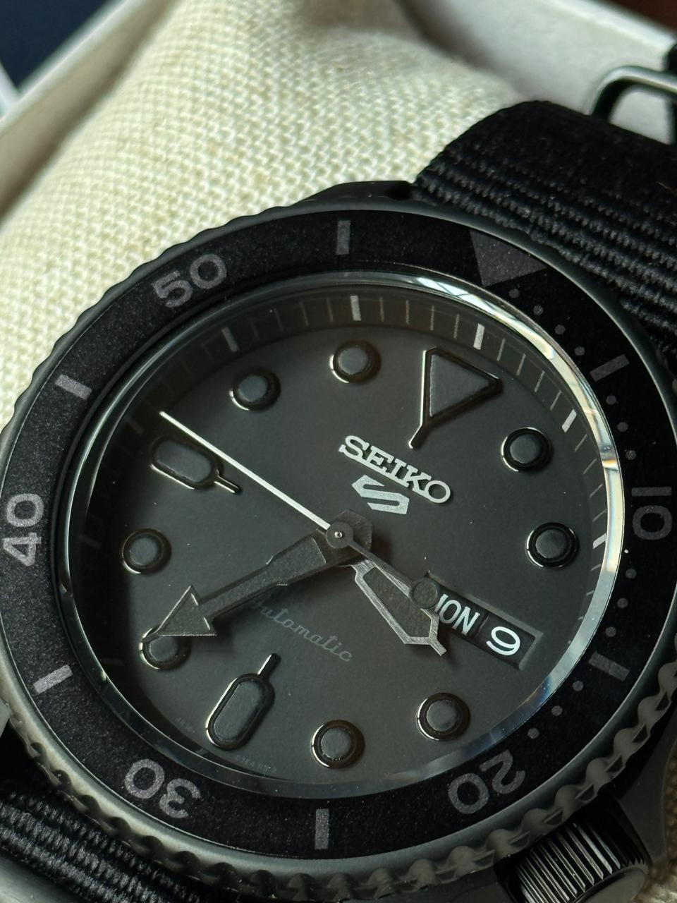 Seiko SRPD79 All Black Stealth