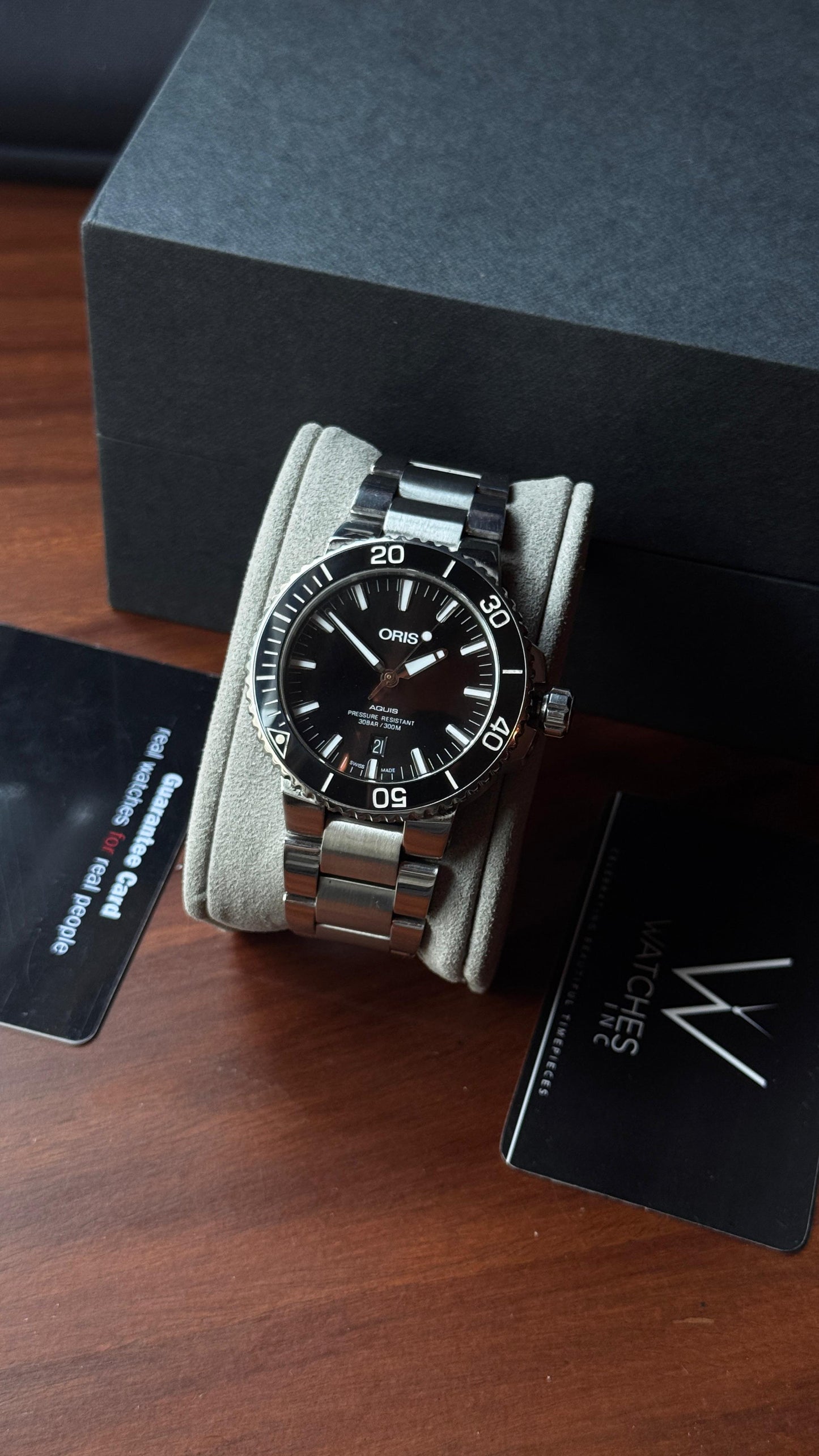 Oris Diver Aquis Black Date 7730