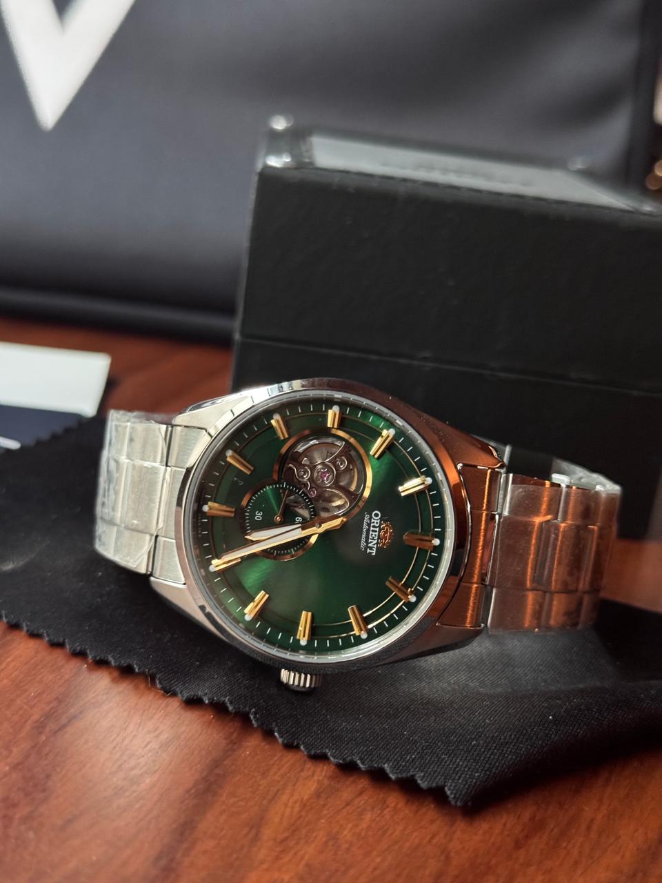 Orient Green Open Heart RA-0008E