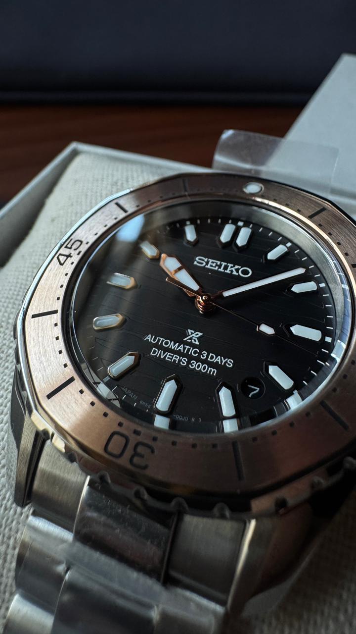 Seiko High End Prospex Diver SPB485