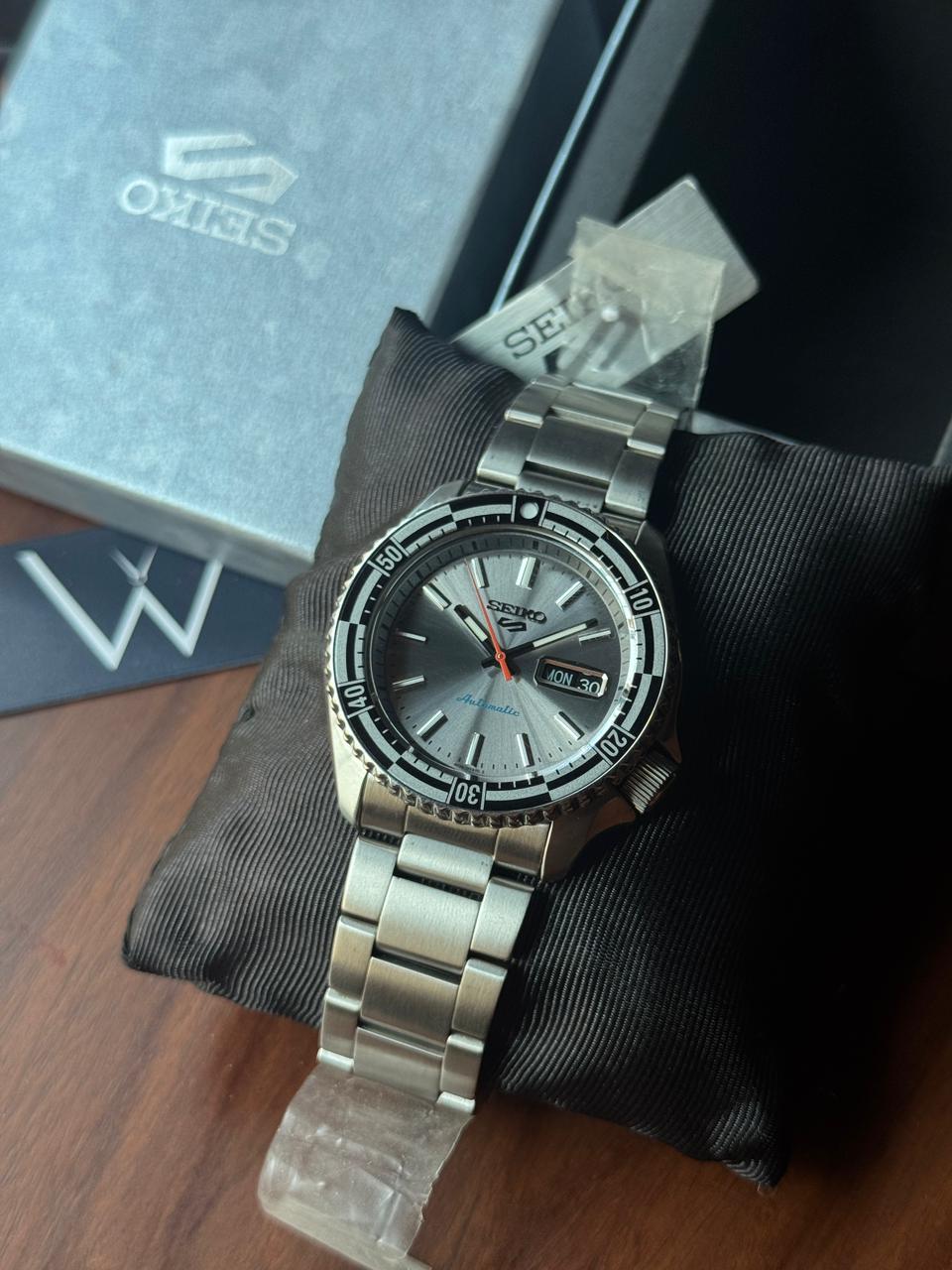 Seiko 5 Sports Special Edition SRPK09