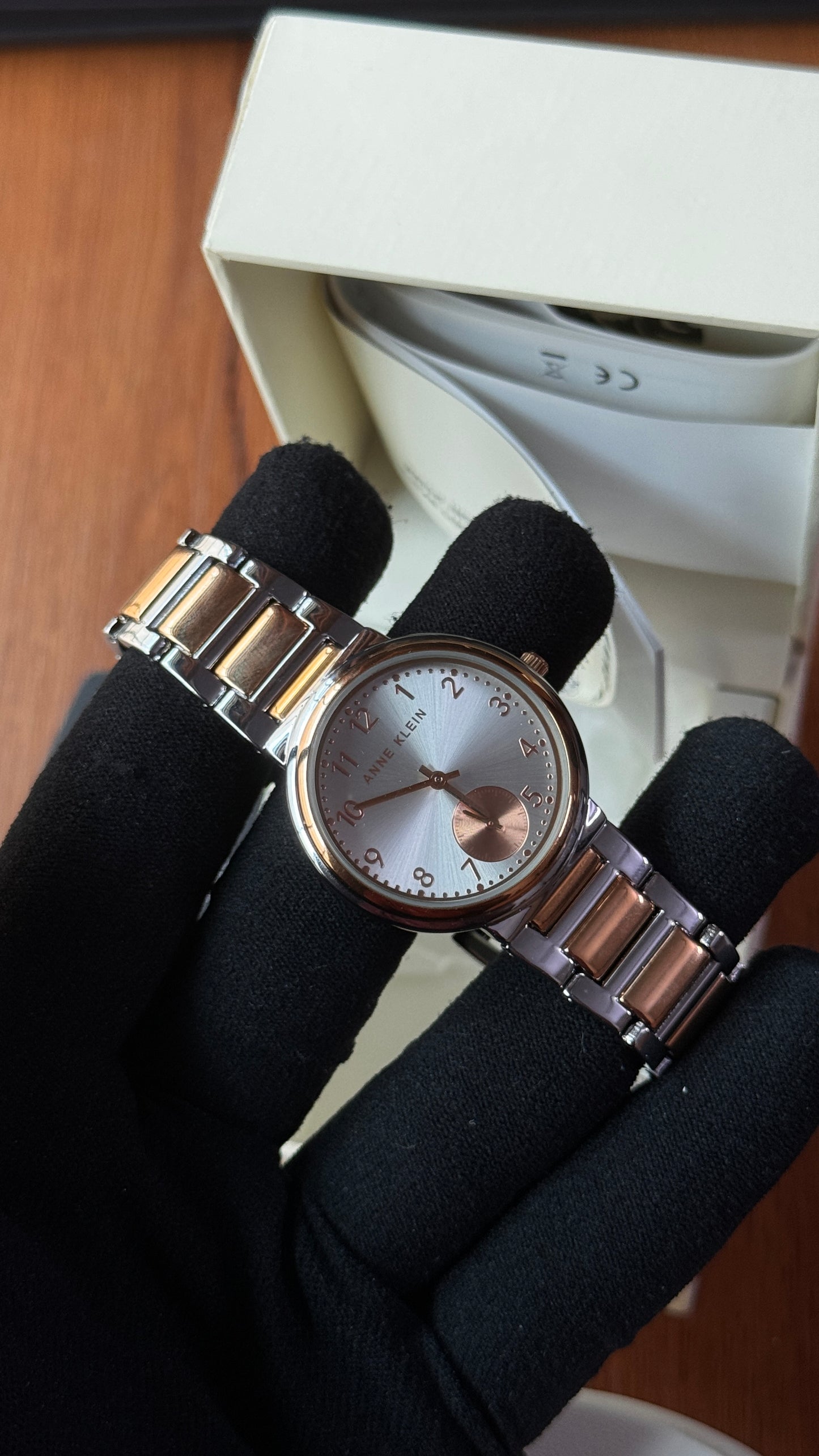 Anne Klein Sub