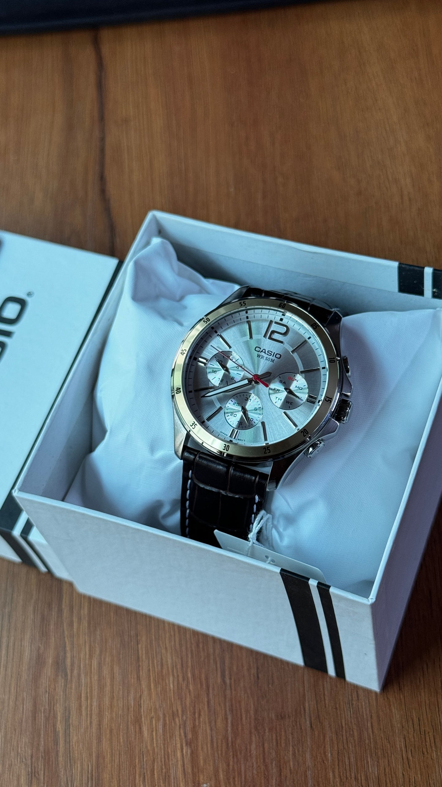 Casio MTP 1374 Chronograph