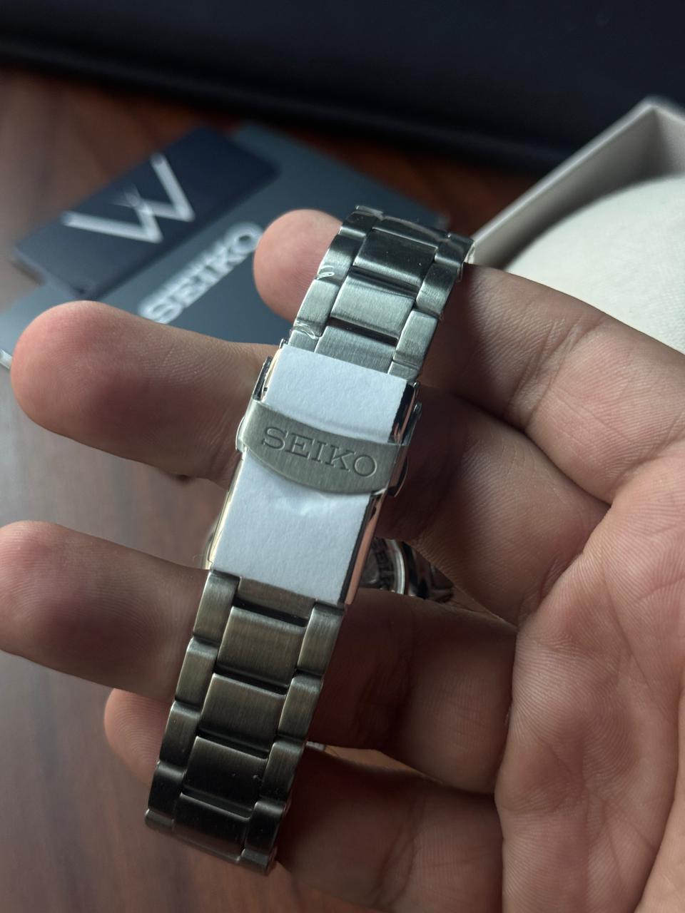 Seiko 5 Sports SRPE57