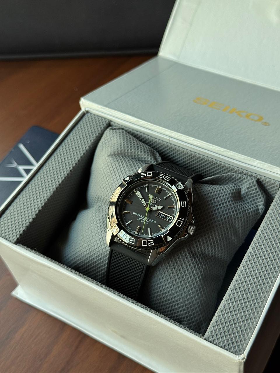 Seiko Sports Diver SNZB23J1