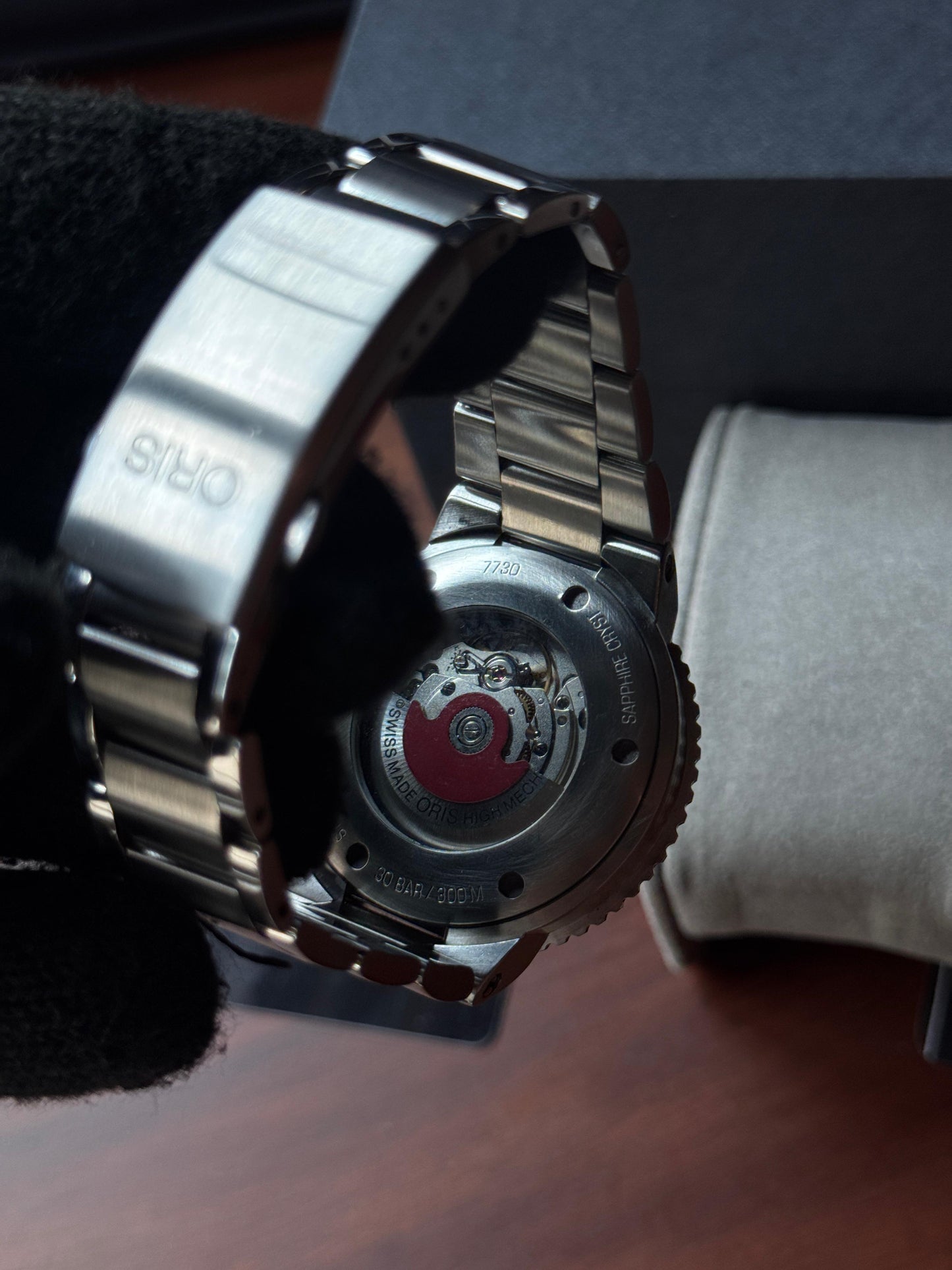 Oris Diver Aquis Black Date 7730