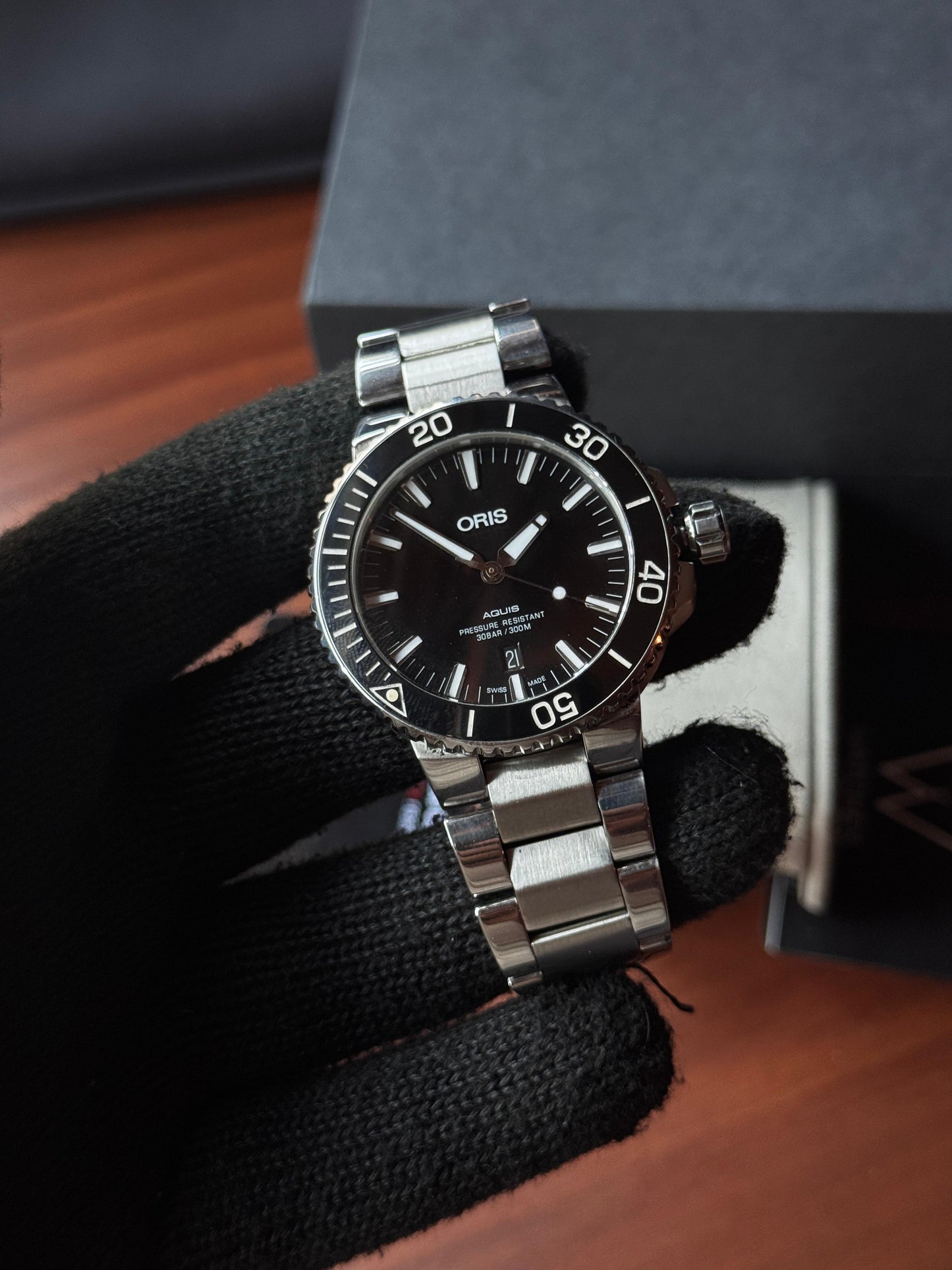 Oris Diver Aquis Black Date 7730