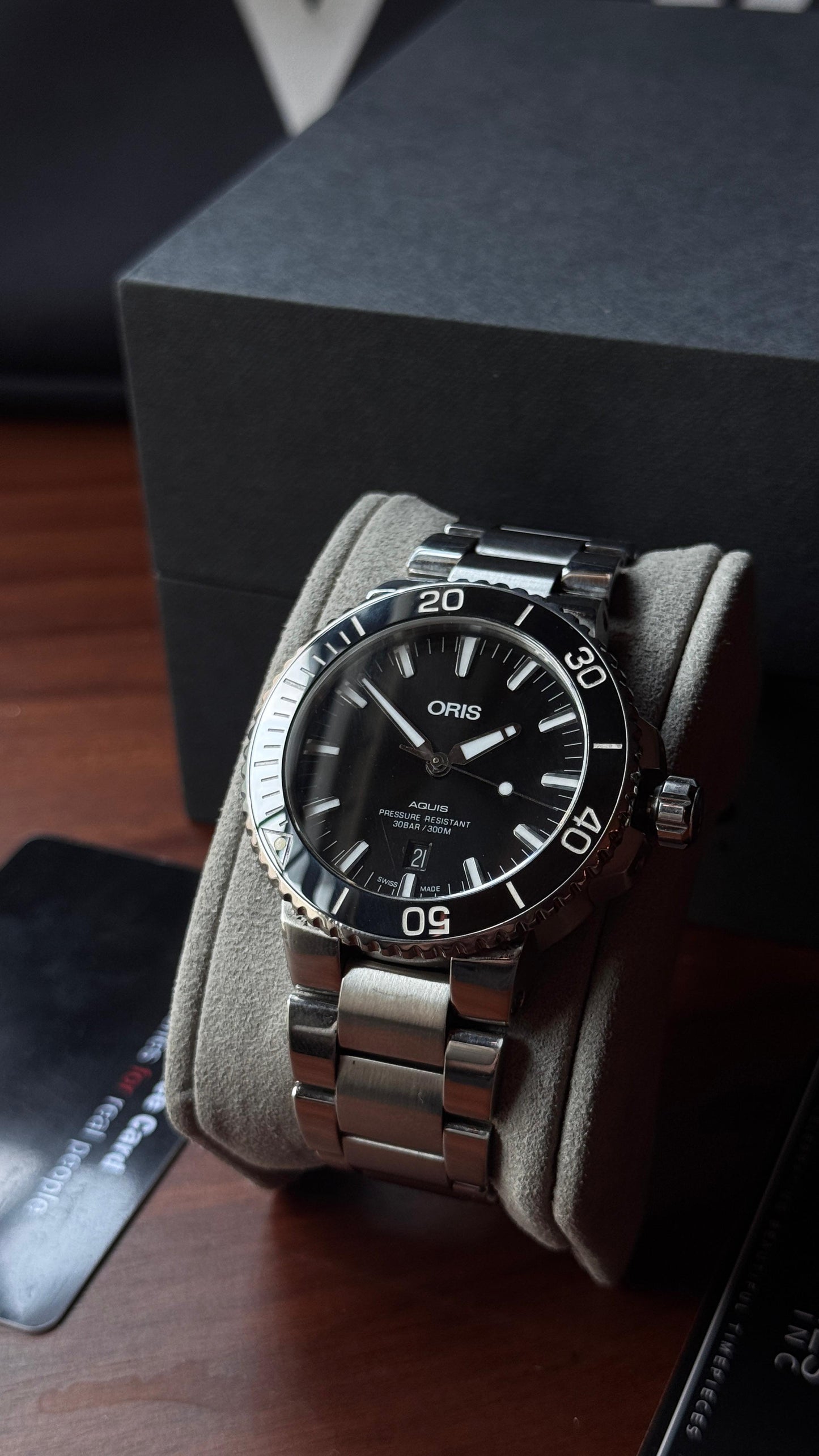 Oris Diver Aquis Black Date 7730