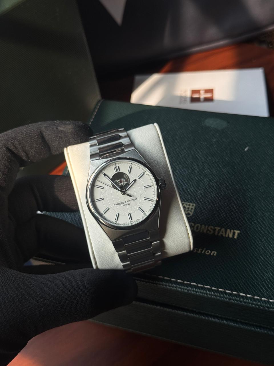 Frederique Constant Highlife FC-310S4NH6B