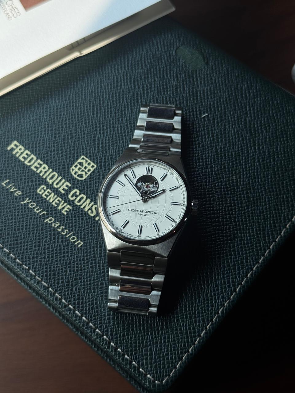 Frederique Constant Highlife FC-310S4NH6B