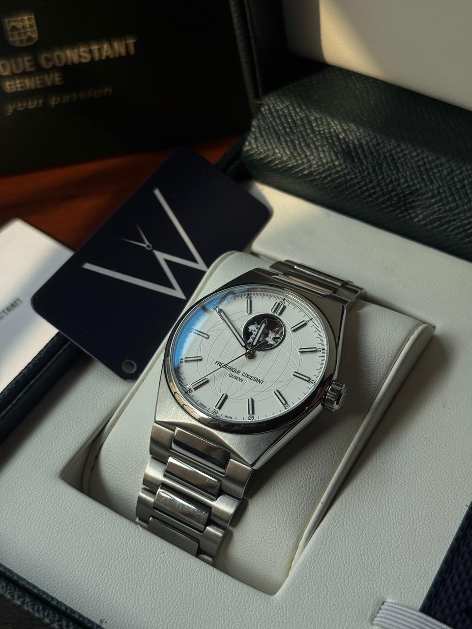 Frederique Constant Highlife FC-310S4NH6B